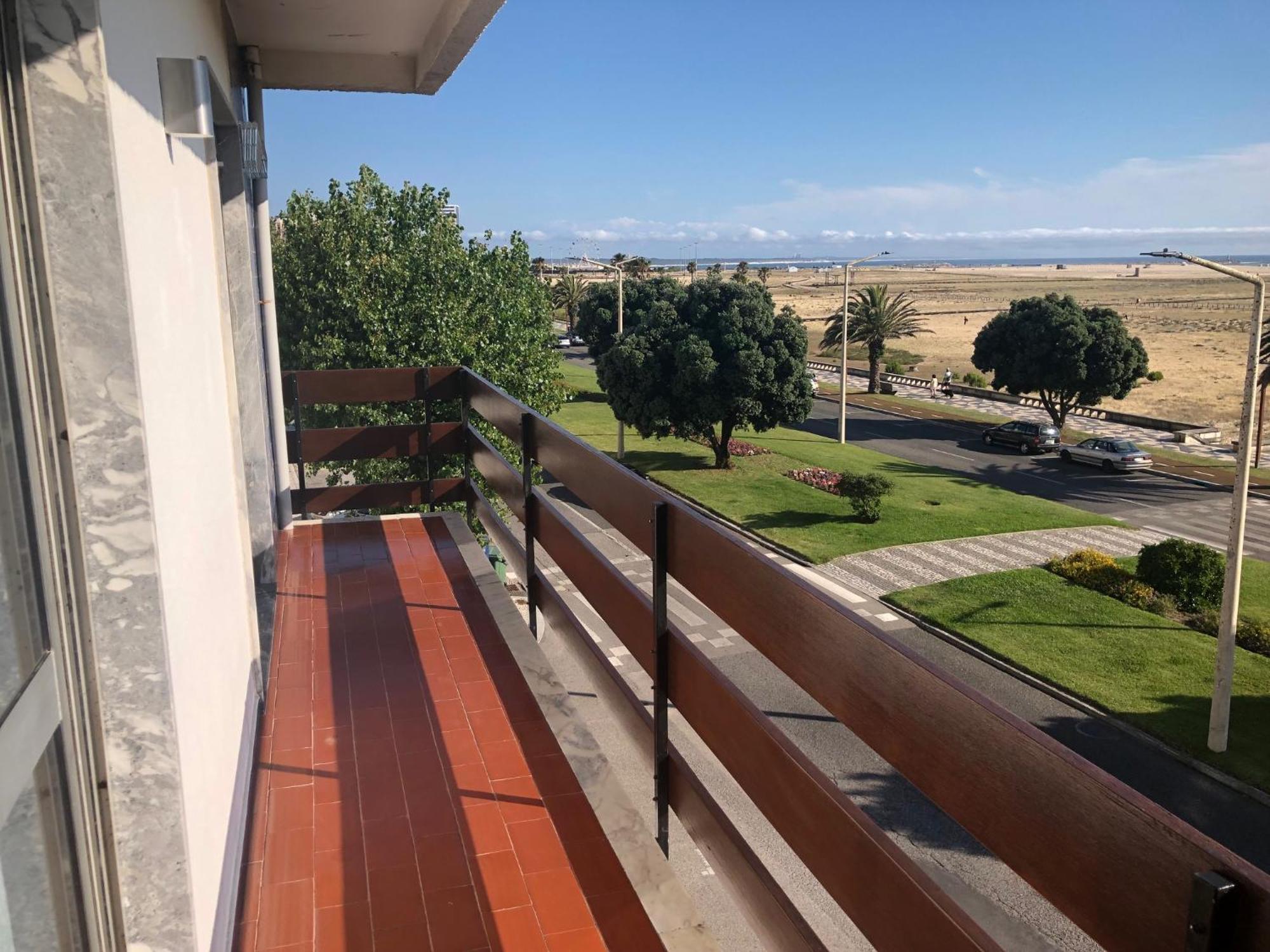 Casa Da Praia Com Tres Quartos - Figueira Foz Фигейра-да-Фош Экстерьер фото